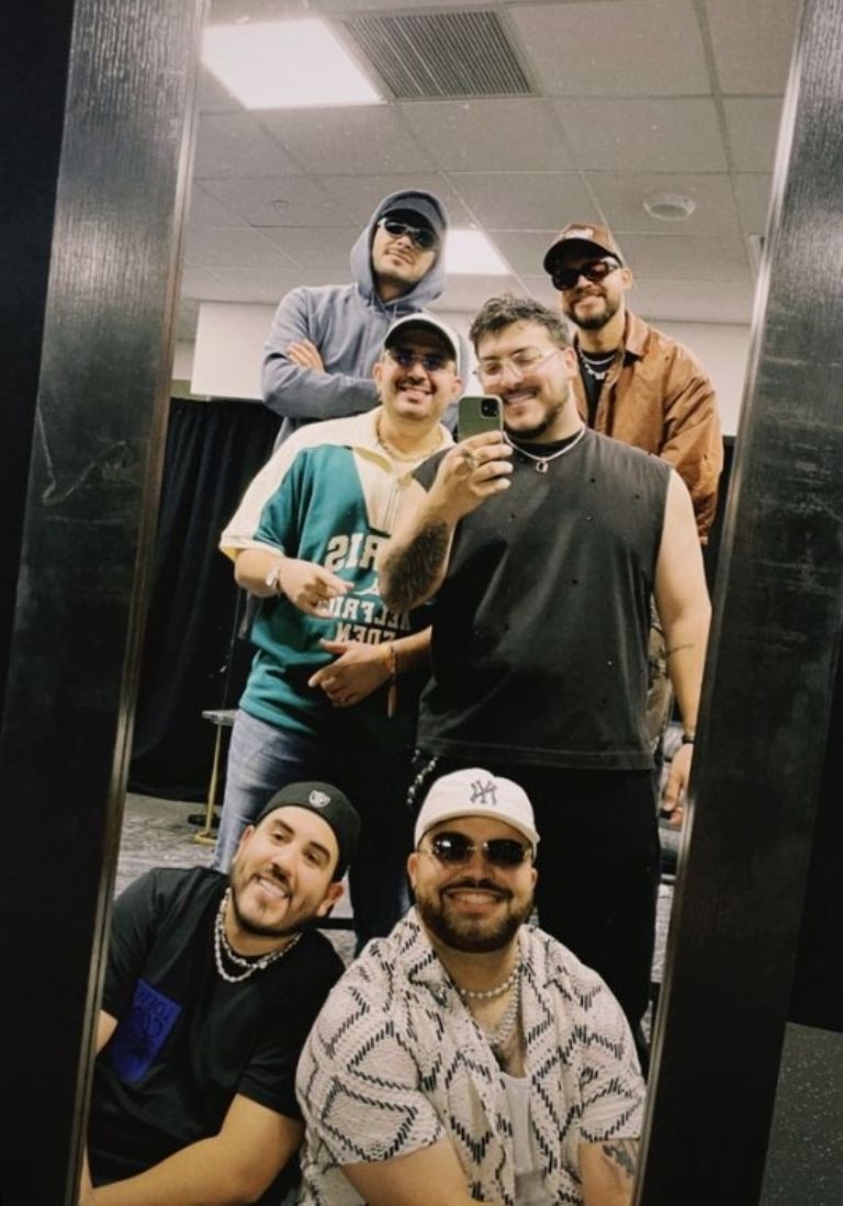 Bad Bunny colaboró con Grupo Frontera.
