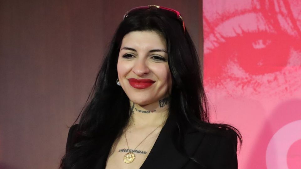 Cazzu vuelve a ser centro del ojo mediático tras lanzar un duro mensaje.