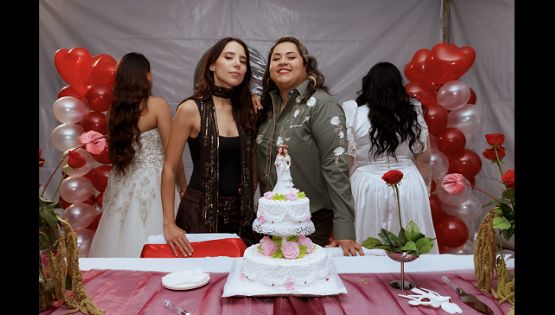 Descubre el video “Enamorada” de Vivir Quintana y Majo Aguilar en YouTube