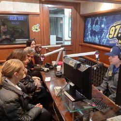 La Mejor FM 97.1 se deja seducir