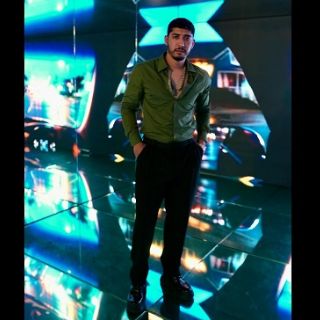 Netón Vega se adueña de Spotify con tres canciones