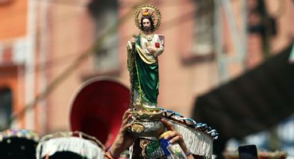 ¿Quién es San Judas Tadeo y cómo se le reza para pedir un milagro? Conoce dónde visitar sus reliquias