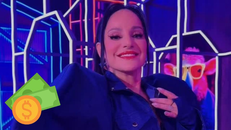 Lolita Cortés se despidió entre lágrimas de sus compañeros de La Granja VIP, tras anunciar su salida por motivos de salud emocional.