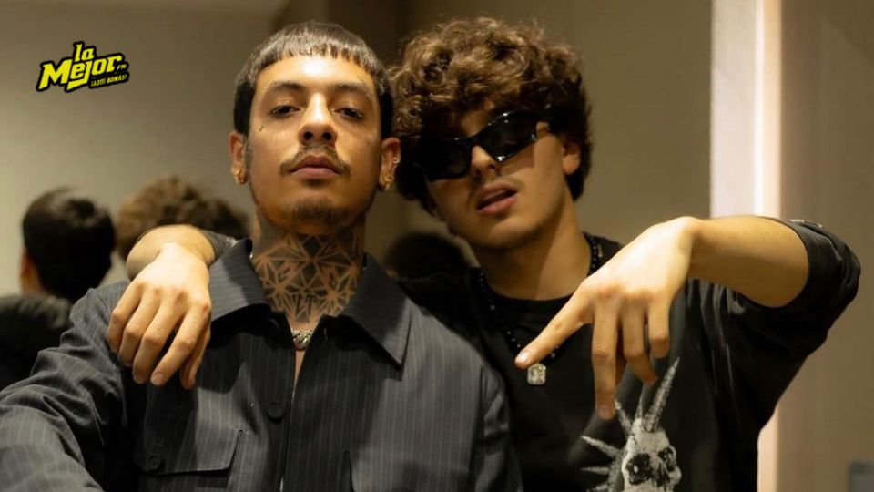 Se viraliza un video donde Natanael Cano y Gabito Ballesteros aparecen portando un arma de fuego dentro de un antro.