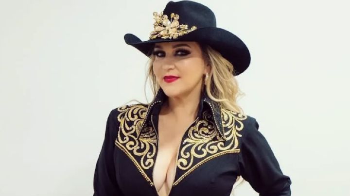 Alicia Villareal ya había demandado varias veces a Cruz Martínez, así lo reveló
