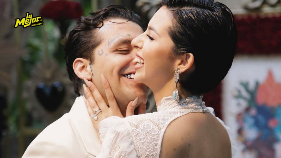 La familia de Christian Nodal intenta mediar en la disputa por el pasaporte de Inti, tratando de que su hijo acceda a darle libertad.