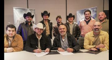 Duelo anuncia alianza iniciando una nueva etapa en su carrera