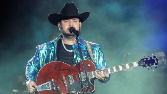 Edén Muñoz revela los invitados que tendrá en sus próximos conciertos en La Plaza de Toros | VIDEO