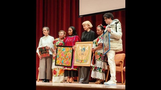 Raymix participa en la celebración de la UNESCO y estrena sencillo