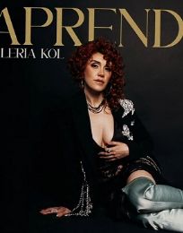 Foto descriptiva de: Valeria Kol interpreta un himno de resilencia y renacimiento