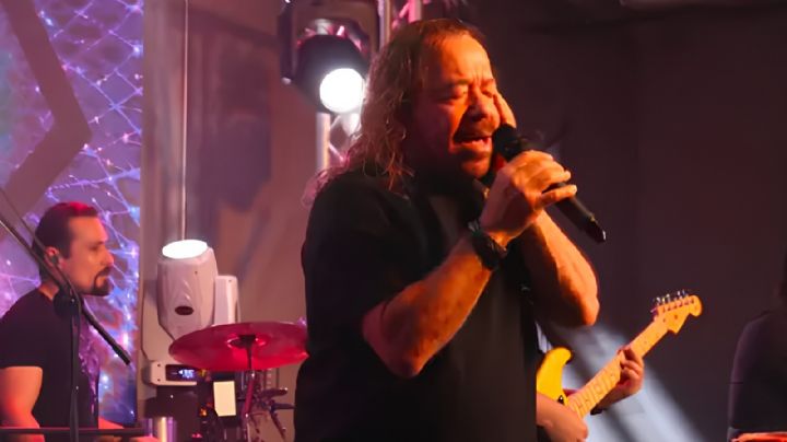VIDEO: Vocalista de Los Acosta vive incómodo momento con fan durante concierto: ¿Qué pasó?