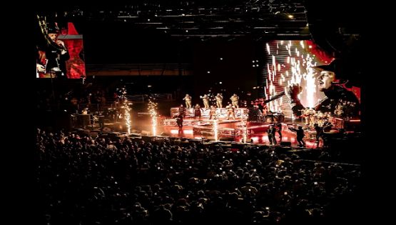 Christian Nodal hace historia en Chile