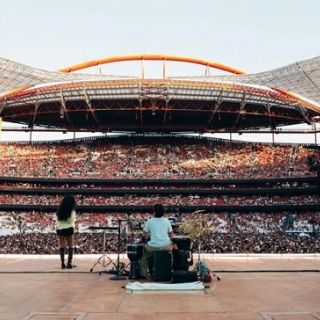 Chuwi sigue su recorrido en Europa junto a Bad Bunny