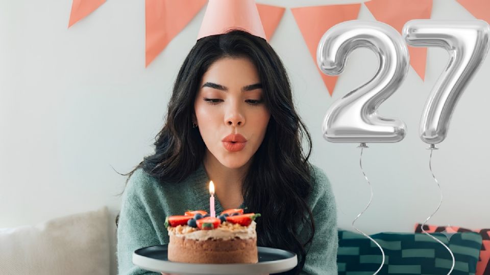 Kenia Os celebra su cumpleaños número 27 en Los Ángeles